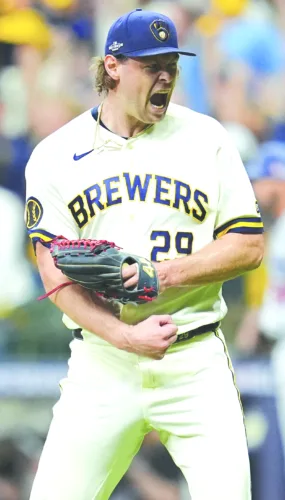 Miz does enough for Brewers to win NLCS opener